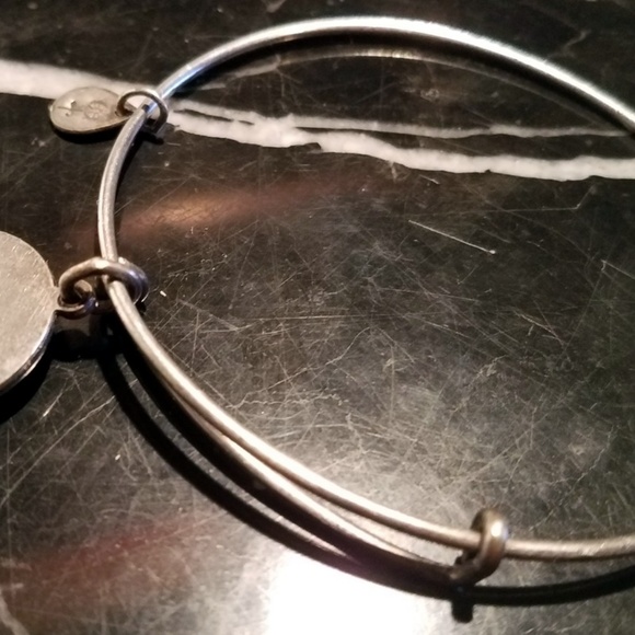 Alex And Ani Friend Charm Bangle Bracelet Russian - Picture 6 of 8